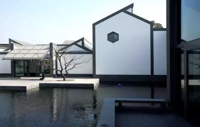 ���ԣ���һ�������ݱش򿨾��㣬԰�ֹ�����ʳ��·���ܣ�