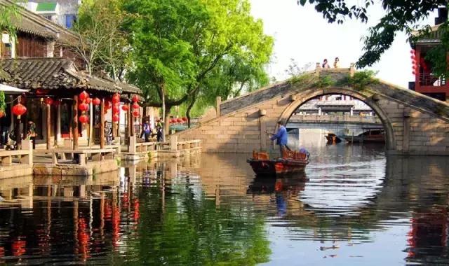 ���ԣ���һ�������ݱش򿨾��㣬԰�ֹ�����ʳ��·���ܣ�