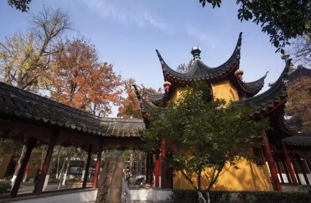 ���ԣ���һ�������ݱش򿨾��㣬԰�ֹ�����ʳ��·���ܣ�