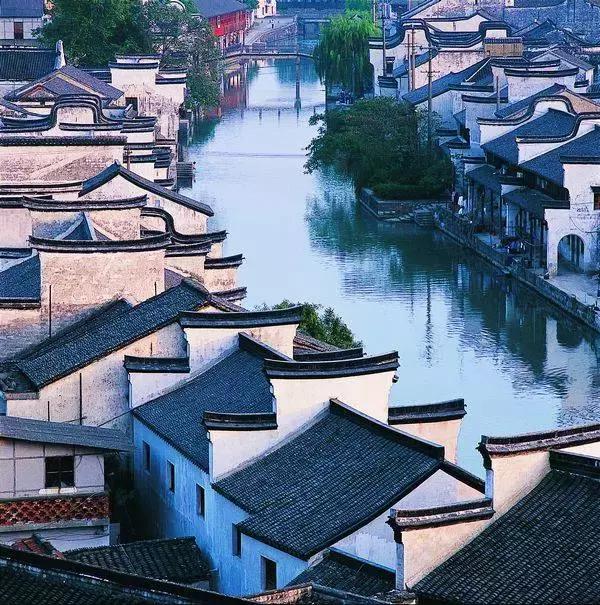 32个著名古镇,存起来,一个个慢慢去!你去过几个?