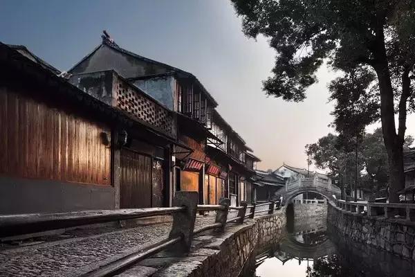 32个著名古镇,存起来,一个个慢慢去!你去过几个?