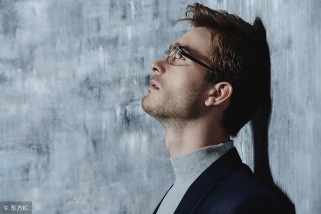 �������ģ���ʱ��������ٳ�Ӧ���˵������