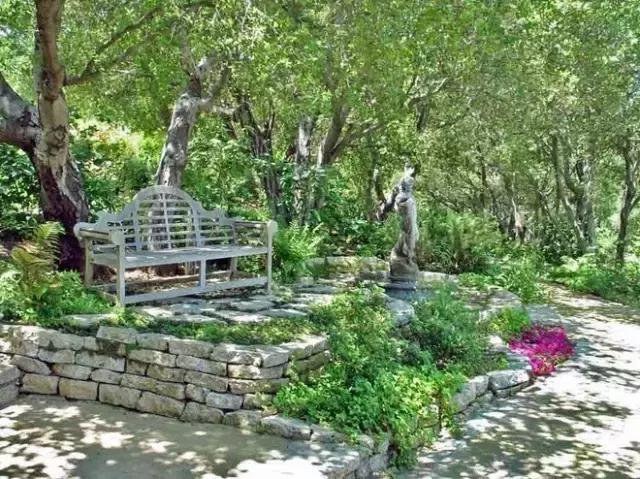 100���������˵�¶̨��԰���ղ�������Ժ��ʱ�ã�