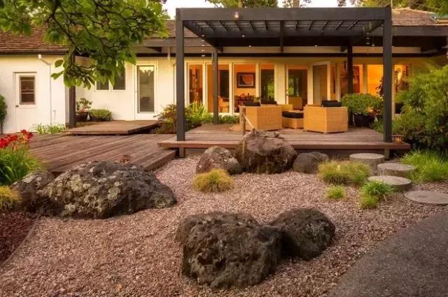 100���������˵�¶̨��԰���ղ�������Ժ��ʱ�ã�