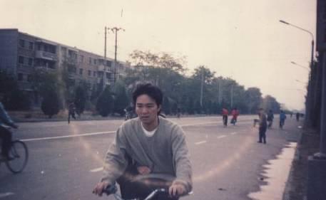 վ�ŵĻ���20��������ϡ�û����ʱ��Ҧ������������Ȧ����������Ƭ��