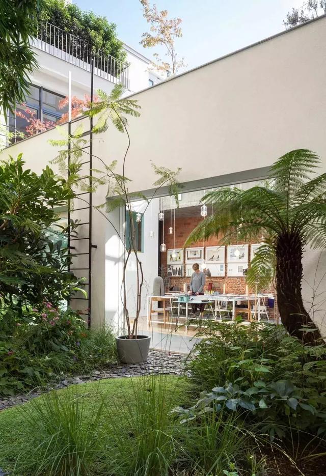 ���磬���и�Ժ�ӡ���