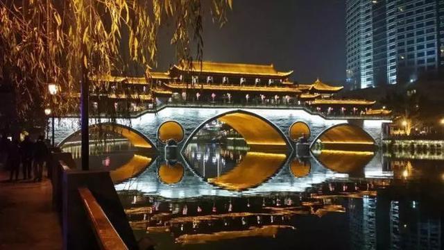 �ɶ�ȫ���ԣ���ˣ�����������̵��츮���󾰵�