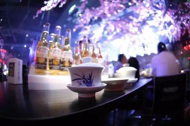 �ɶ�ȫ���ԣ���ˣ�����������̵��츮���󾰵�