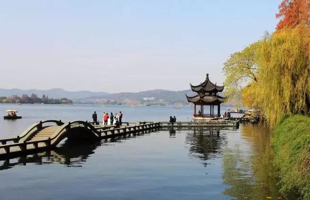 ��ǿ���ݹ��ԣ������Щ�����������ݣ��ʺϵ�һ�������ˣ�