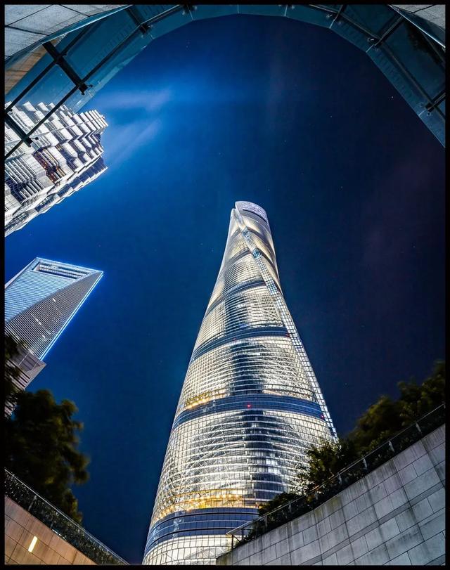 10Сʱ���̽���Ϻ����ģ��ⴱĦ���¥������ô��