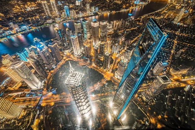 10Сʱ���̽���Ϻ����ģ��ⴱĦ���¥������ô��