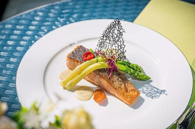 10Сʱ���̽���Ϻ����ģ��ⴱĦ���¥������ô��