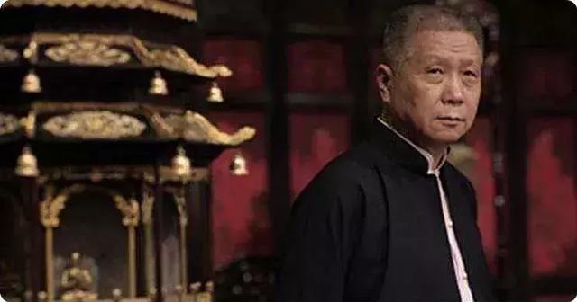 ��Բ���ɡ���������60��Сʱ����һ����Χ�ۣ���100����������