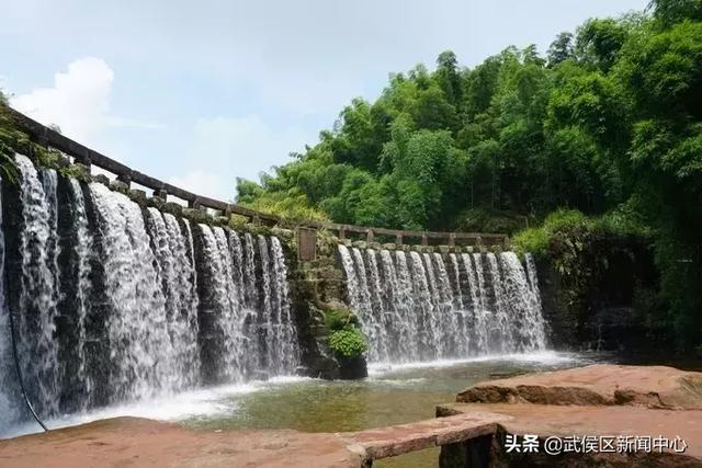 ����ֵ��ȥ��11���ط��������ֺ�ˣ��