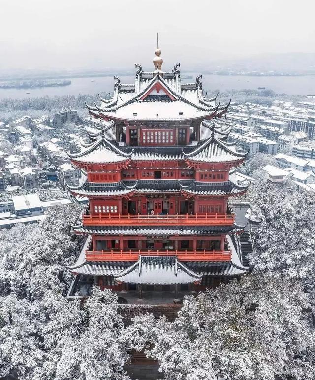 ���ĳ�������ħ�õ��й���̫����