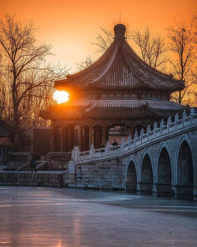 ���ĳ�������ħ�õ��й���̫����