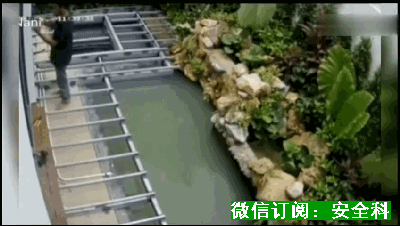 �����ء���ͼ��ԭ�����¹�˲�䣬��Ŀ���ģ���������