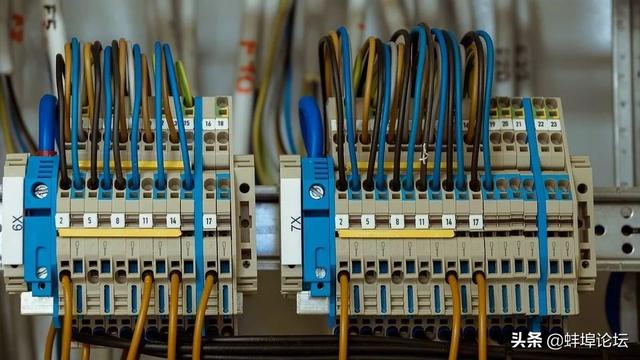 �����ء���ͼ��ԭ�����¹�˲�䣬��Ŀ���ģ���������