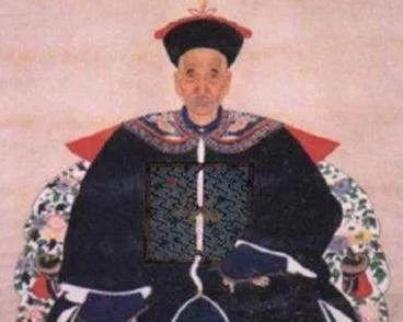 ������ڰ��Ļʵۡ���Ǭ¡ ��Ū��͢��