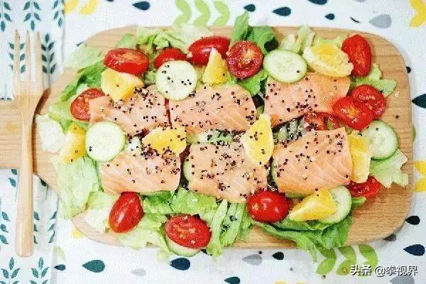 �úÿ������߷��������ֳԡ���ԵĶ���