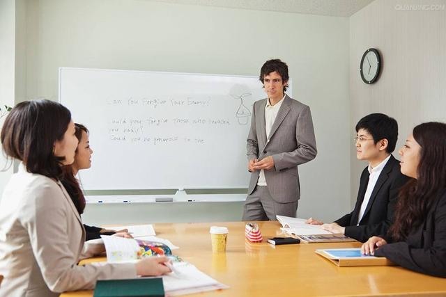 ���ڼ��˷����ǲ��Ǻ���������������4���С�����Ҳ����