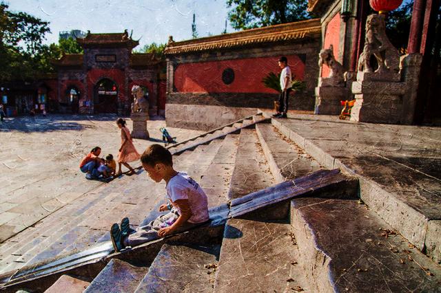 �ܿ��˴��ڣ��Ͼ�С�ھ�������ޣ�