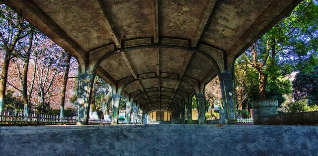 �ܿ��˴��ڣ��Ͼ�С�ھ�������ޣ�