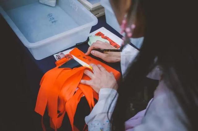 �Ͼ�һ���κ�ȥ������������ǻ��