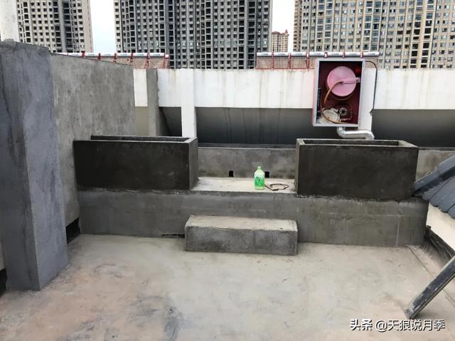 ������1��ʱ�䣬���Լ�¥�������һ������¶̨��԰