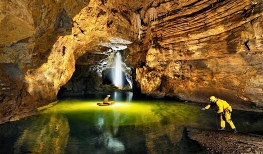 ʮ����ɫ����̾Ϊ��ֹ�ĵط�