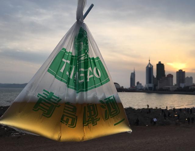 �����ൺ������10��С�£��һ��˾�Υ�Ŀ���