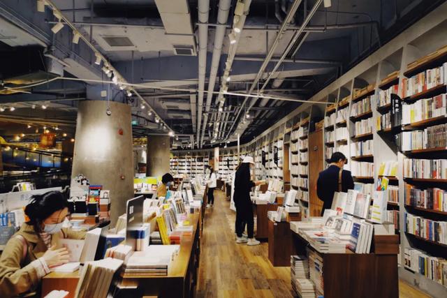 �����ൺ������10��С�£��һ��˾�Υ�Ŀ���