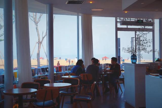 �����ൺ������10��С�£��һ��˾�Υ�Ŀ���