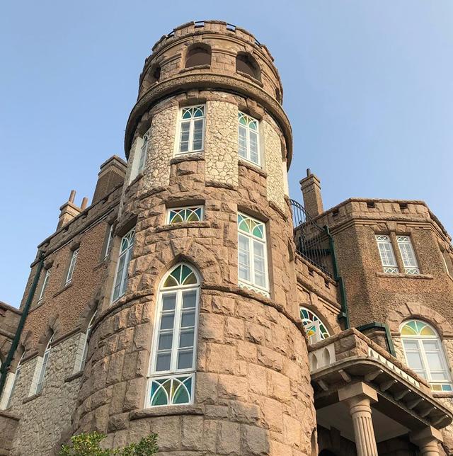 �����ൺ������10��С�£��һ��˾�Υ�Ŀ���