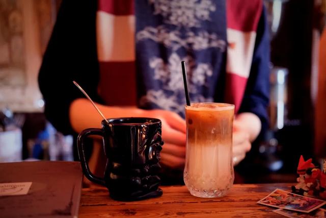 �����ൺ������10��С�£��һ��˾�Υ�Ŀ���