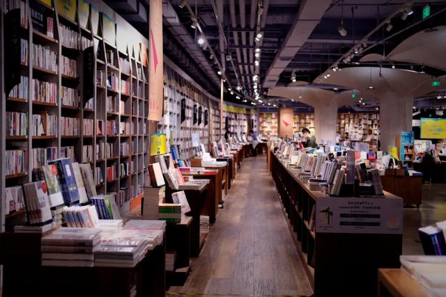 �����ൺ������10��С�£��һ��˾�Υ�Ŀ���