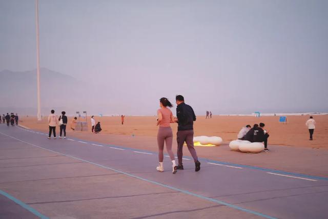 �����ൺ������10��С�£��һ��˾�Υ�Ŀ���