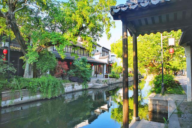 ����Ϻ��ܱߵ����ݹ���ֵ��һס���ľ����������˼���ɲ�