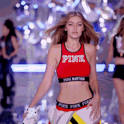 比驼背、骨盆前倾还毁身材的它,有多恐怖你知道吗?