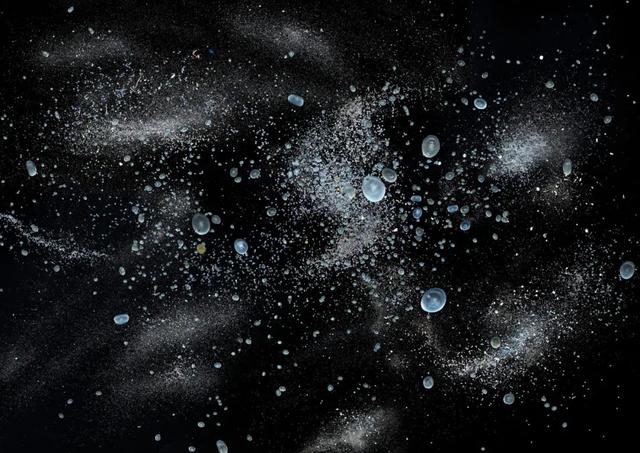 �������ں��߼��������ĳ�������Ƭ��ֻΪ�������ǹ�ͬ�ĺ���