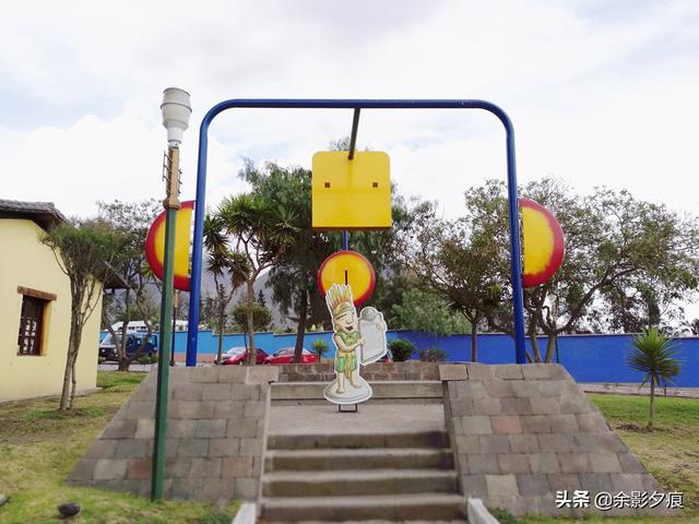 ������ϰ����ҽ��ڱ����򣬡����֮������϶��������֮�ã�