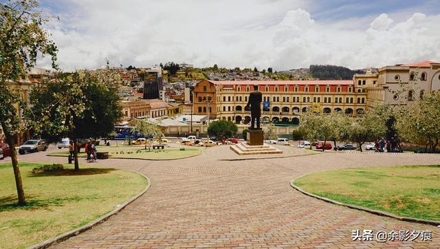 ������ϰ����ҽ��ڱ����򣬡����֮������϶��������֮�ã�