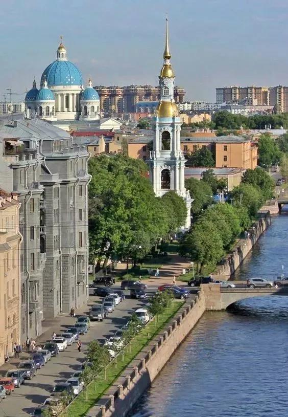 ����������ʵ�Ķ���˹