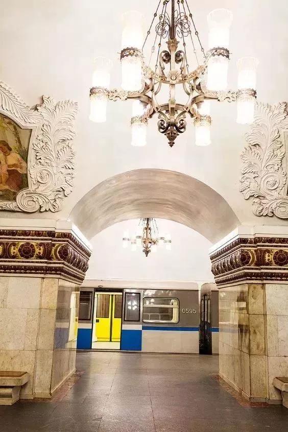 ����������ʵ�Ķ���˹