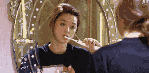 ��ʹ������ѽſ��ˣ���18��ѧ����ʹ����ĥ4�꣡�ؽڳ�����ʯͷ��