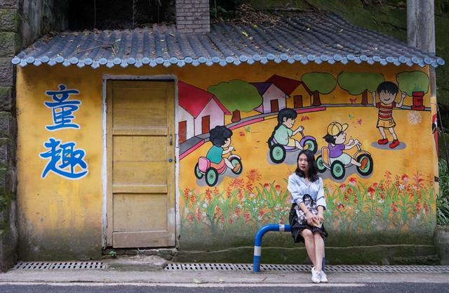 ����80����Ͻ�����Ϳѻ�壬��������200Ԫ��ס���ο���Ѵ�