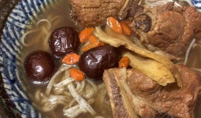 ̨��С�Լ�����û�Թ�һ�붼��������̨��