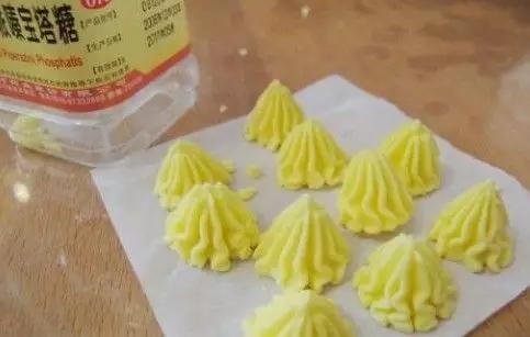 80��Сʱ���30�ֱ�����ʳ���Թ�10�����Ͼ�˵�������ˣ�