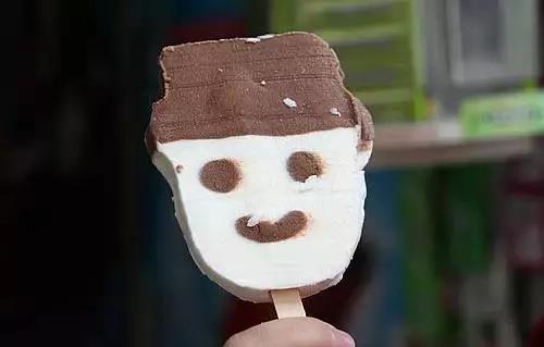 80��Сʱ���30�ֱ�����ʳ���Թ�10�����Ͼ�˵�������ˣ�