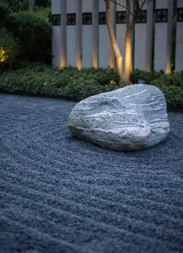 66�ž�ʯͼƬ��ʯͷ�ھ����е�Ӧ��